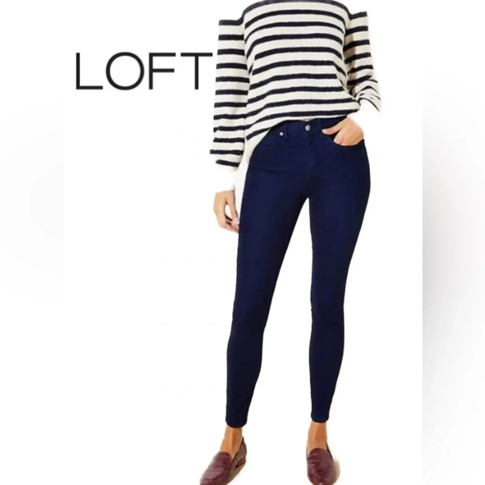 NWT Loft Dark Denim( legging )jeans size 8P indigo wash‎